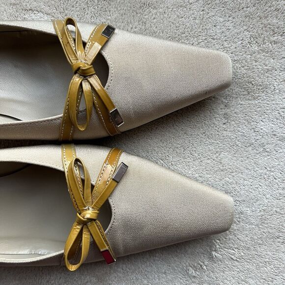 VanEli Wheat Taffeta With Gold Patent Leather Bow Heel Pump Women 7 M Classic - Picture 8 of 15